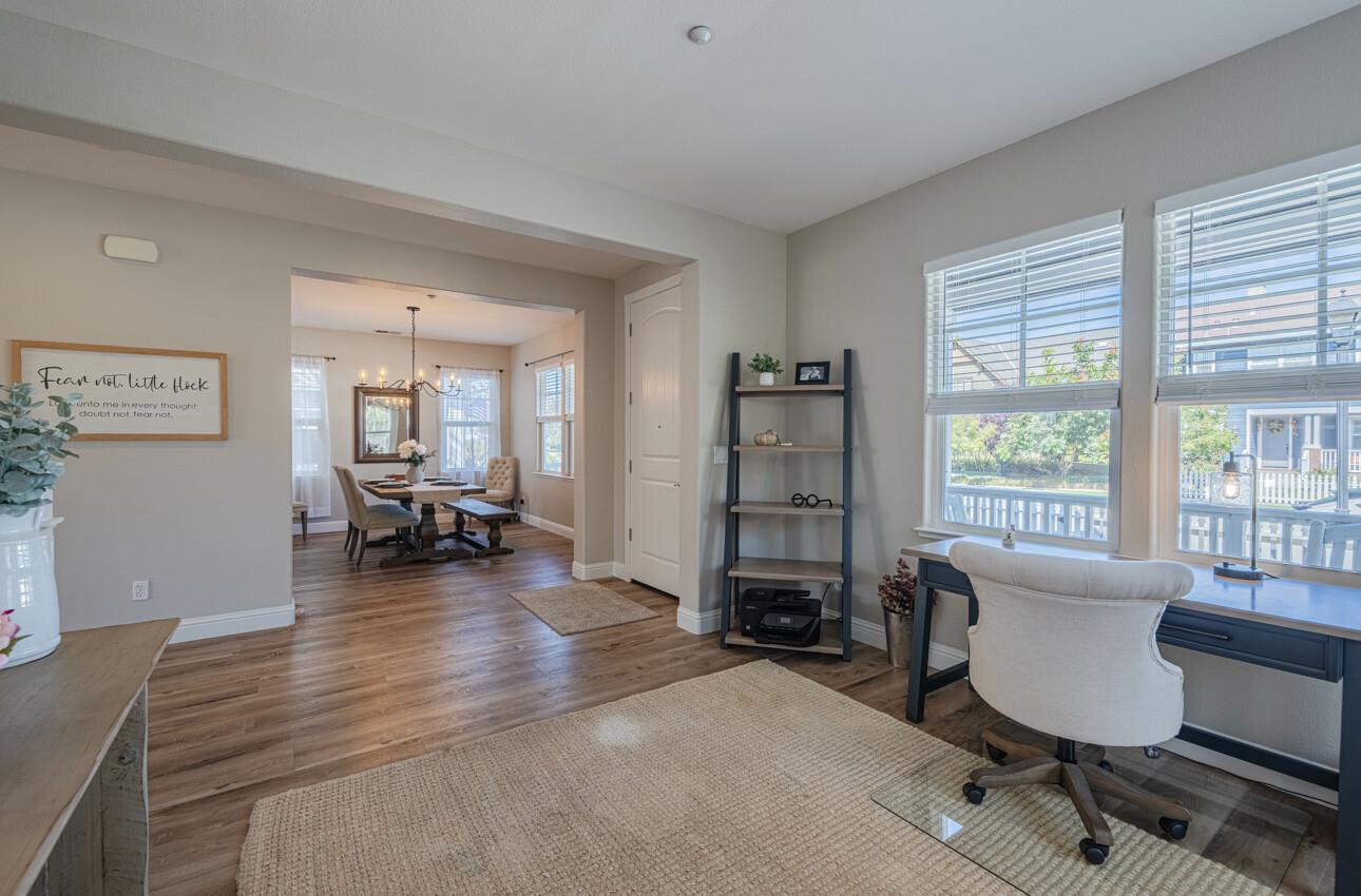 Detail Gallery Image 8 of 48 For 119 Third St, Spreckels,  CA 93962 - 4 Beds | 2/1 Baths