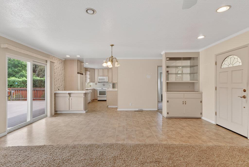 Detail Gallery Image 12 of 42 For 2784 Borregas Dr, Aptos,  CA 95003 - 4 Beds | 3 Baths