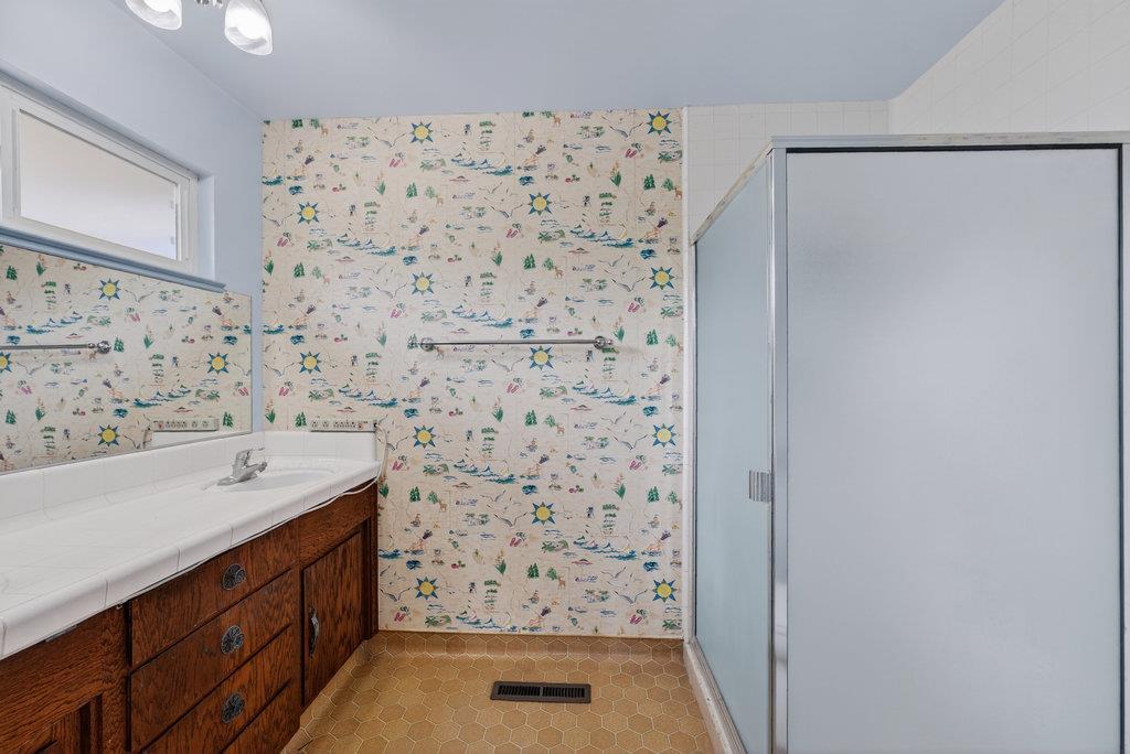 Detail Gallery Image 15 of 42 For 2784 Borregas Dr, Aptos,  CA 95003 - 4 Beds | 3 Baths