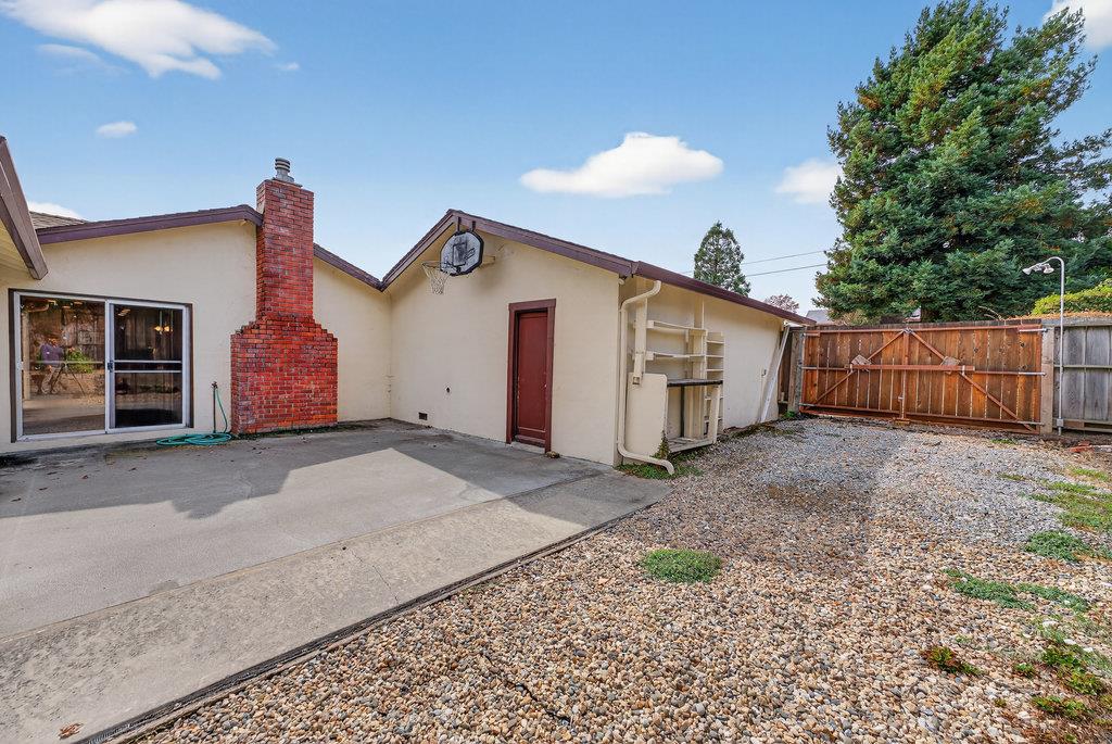 Detail Gallery Image 31 of 42 For 2784 Borregas Dr, Aptos,  CA 95003 - 4 Beds | 3 Baths