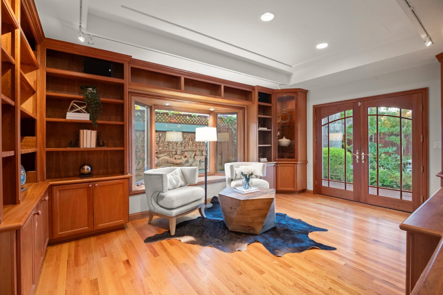 Detail Gallery Image 12 of 27 For 115 Lansberry Ct, Los Gatos,  CA 95032 - 4 Beds | 2/1 Baths