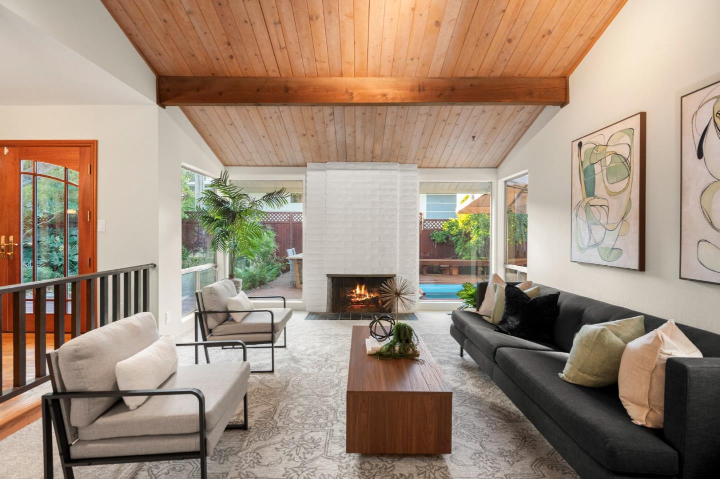 Detail Gallery Image 6 of 27 For 115 Lansberry Ct, Los Gatos,  CA 95032 - 4 Beds | 2/1 Baths