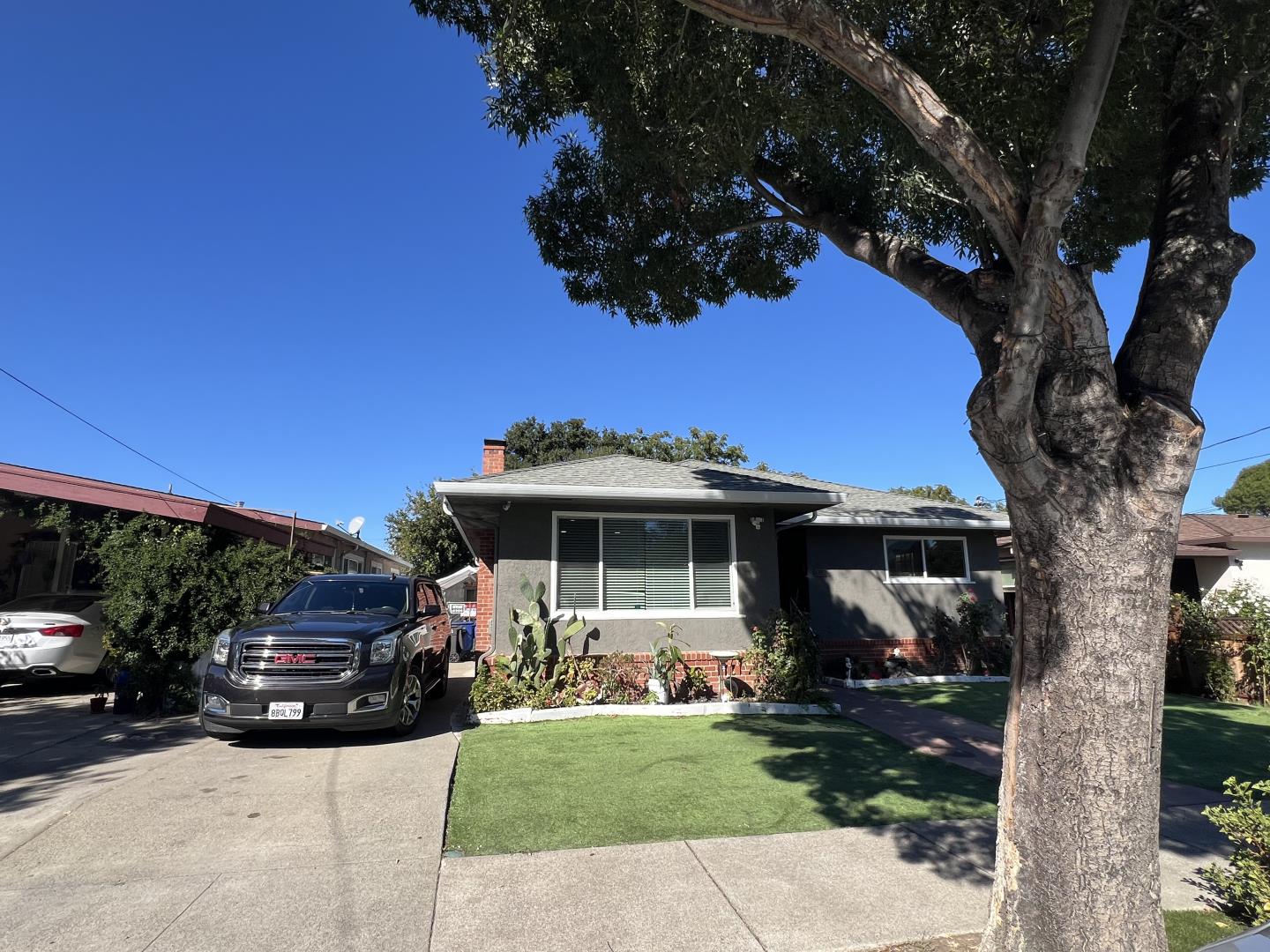 Detail Gallery Image 7 of 54 For 102 Dimaggio Ave, Pittsburg,  CA 94565 - 3 Beds | 2 Baths