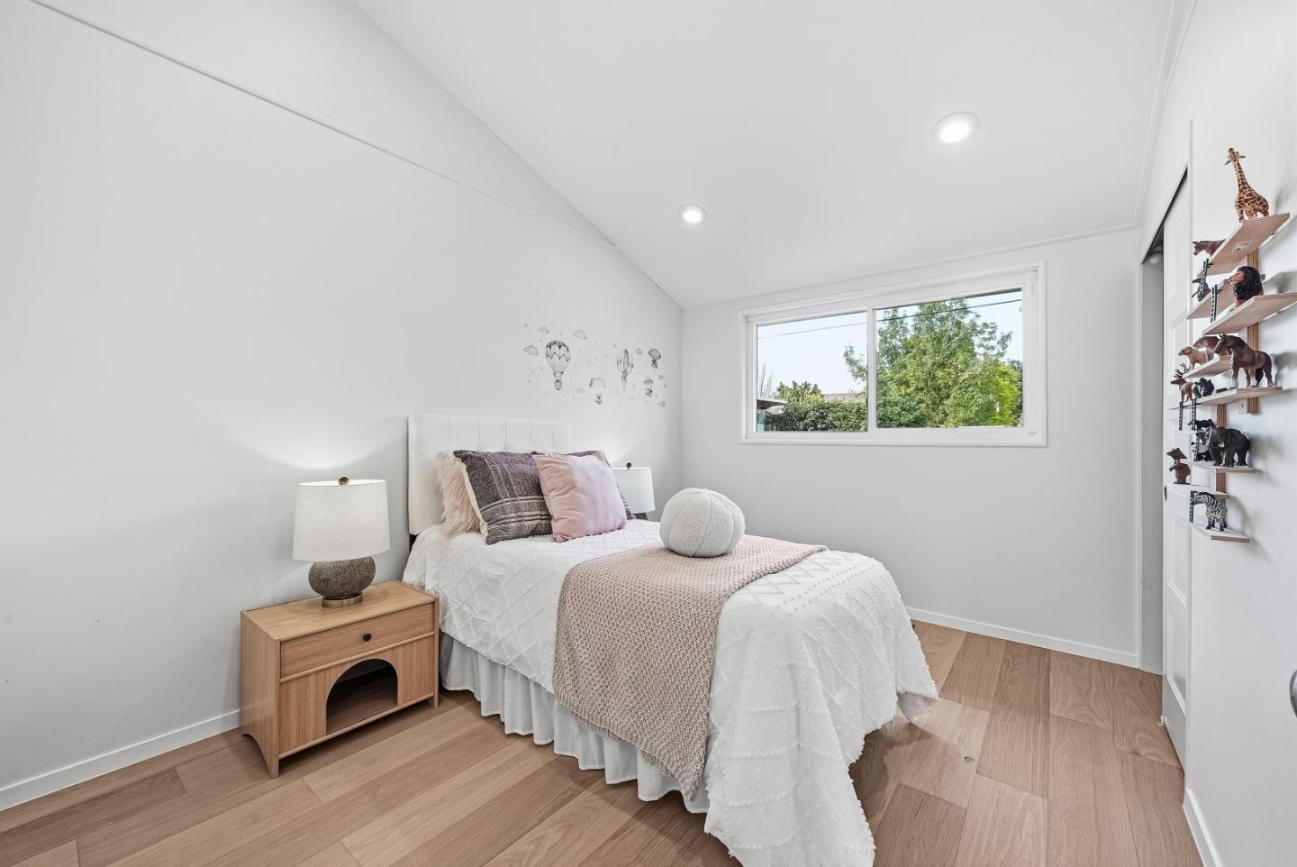 Detail Gallery Image 22 of 45 For 1155 W Mc Kinley Ave, Sunnyvale,  CA 94086 - 3 Beds | 2 Baths