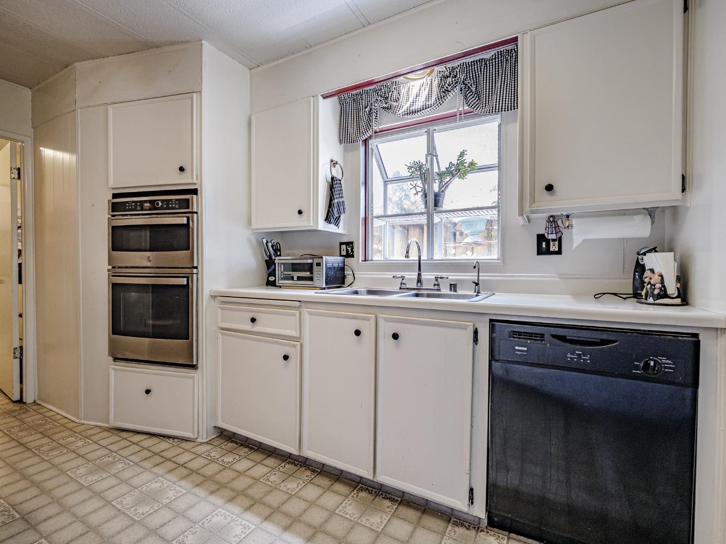 Detail Gallery Image 15 of 57 For 300 Plum St #23,  Capitola,  CA 95010 - 2 Beds | 2 Baths