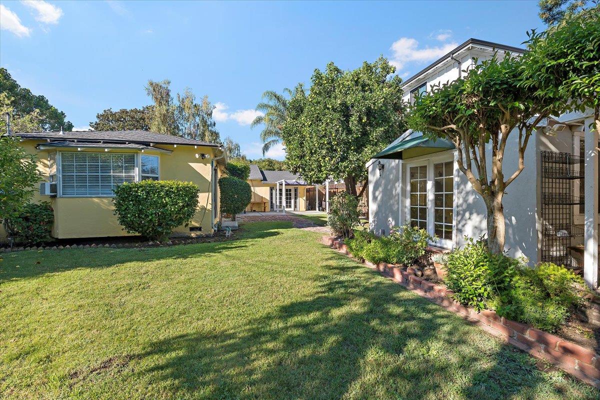 Detail Gallery Image 19 of 21 For 2114 Ardis Dr, San Jose,  CA 95125 - 4 Beds | 2 Baths