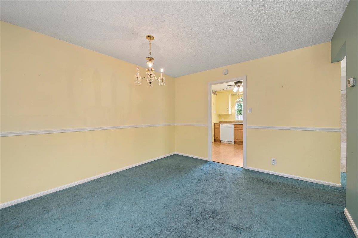 Detail Gallery Image 6 of 21 For 2114 Ardis Dr, San Jose,  CA 95125 - 4 Beds | 2 Baths