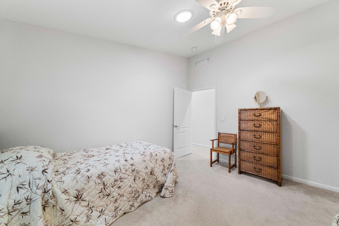 Detail Gallery Image 29 of 52 For 2655 Brommer St #14,  Santa Cruz,  CA 95062 - 3 Beds | 2 Baths
