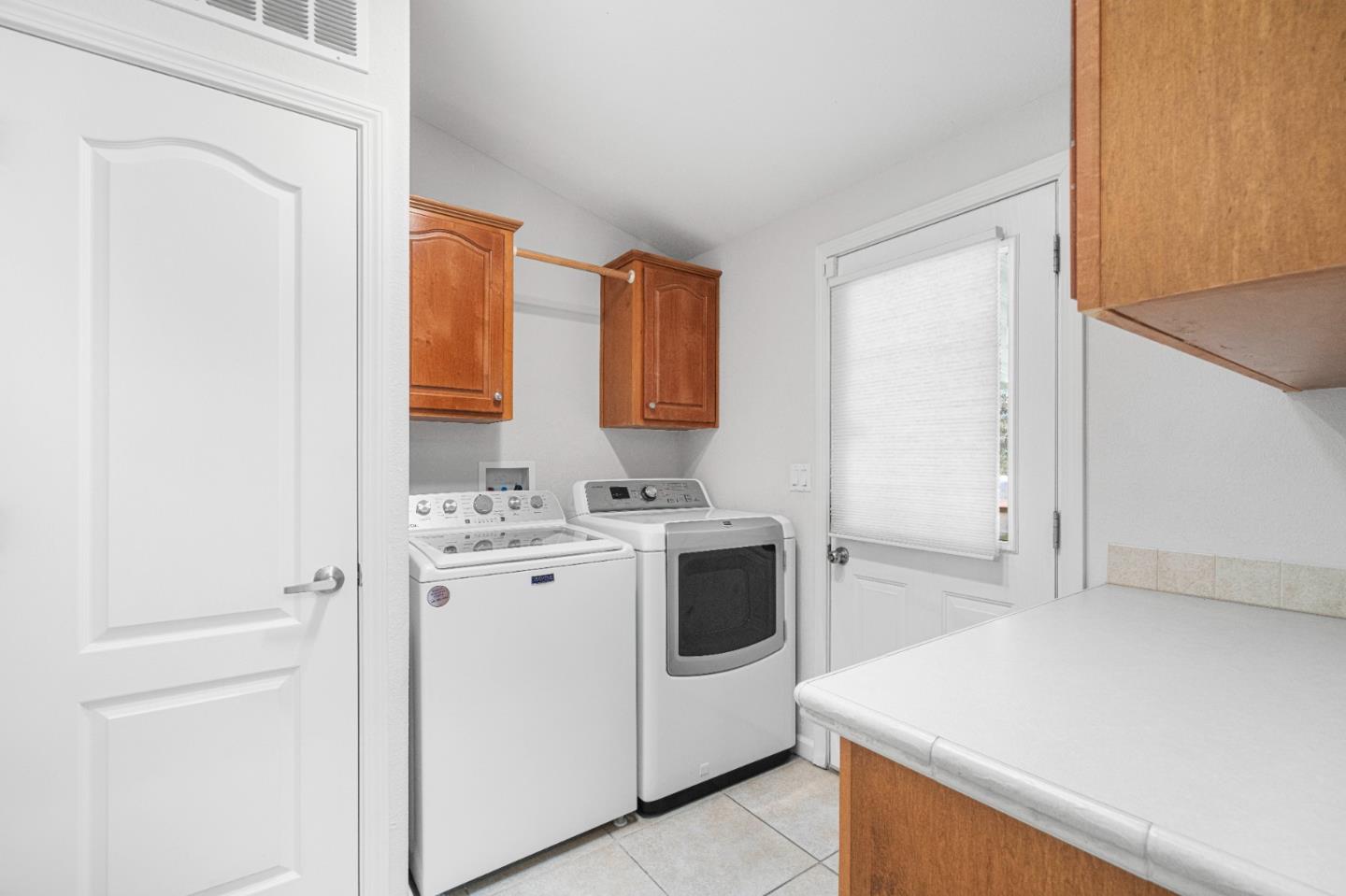 Detail Gallery Image 34 of 52 For 2655 Brommer St #14,  Santa Cruz,  CA 95062 - 3 Beds | 2 Baths