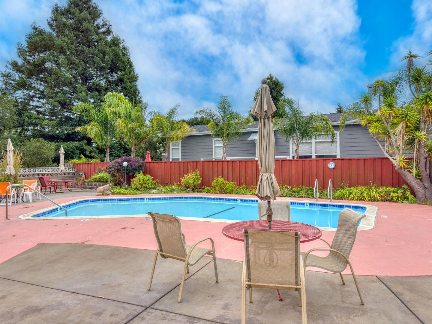 Detail Gallery Image 37 of 52 For 2655 Brommer St #14,  Santa Cruz,  CA 95062 - 3 Beds | 2 Baths