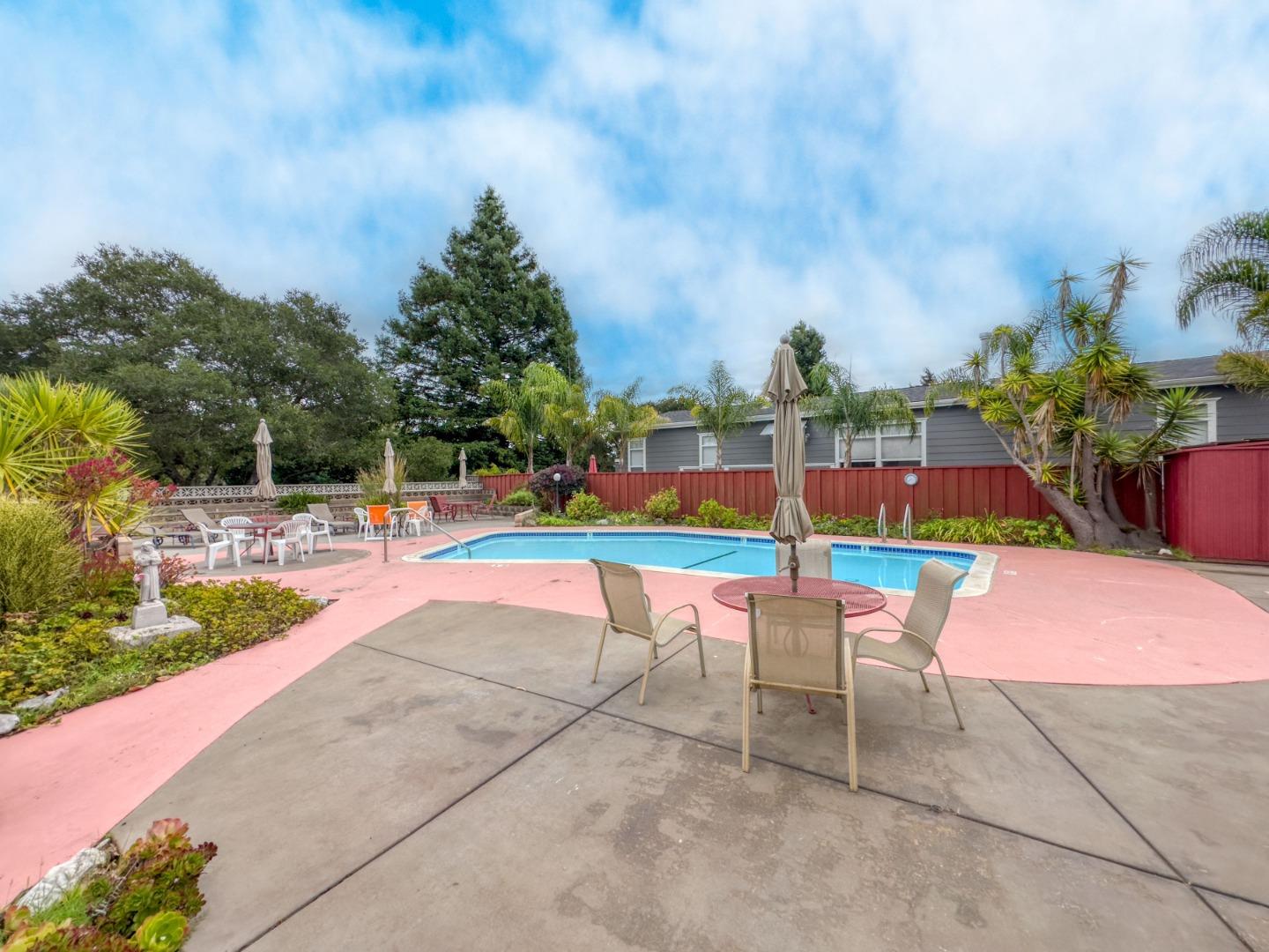 Detail Gallery Image 38 of 52 For 2655 Brommer St #14,  Santa Cruz,  CA 95062 - 3 Beds | 2 Baths
