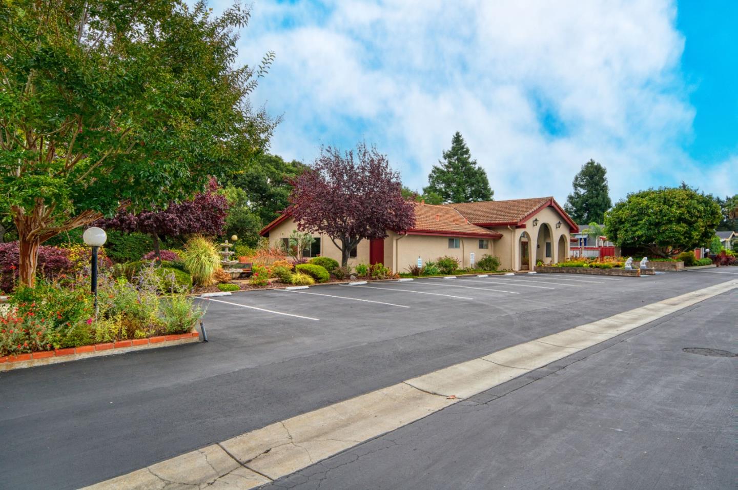 Detail Gallery Image 40 of 52 For 2655 Brommer St #14,  Santa Cruz,  CA 95062 - 3 Beds | 2 Baths