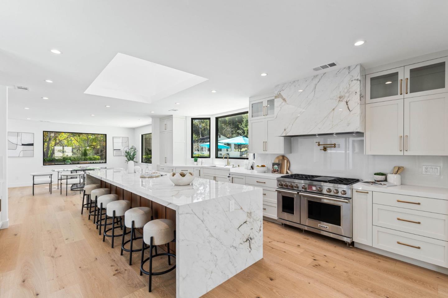 Detail Gallery Image 17 of 69 For 130 Wood Rd, Los Gatos,  CA 95030 - 6 Beds | 5/1 Baths