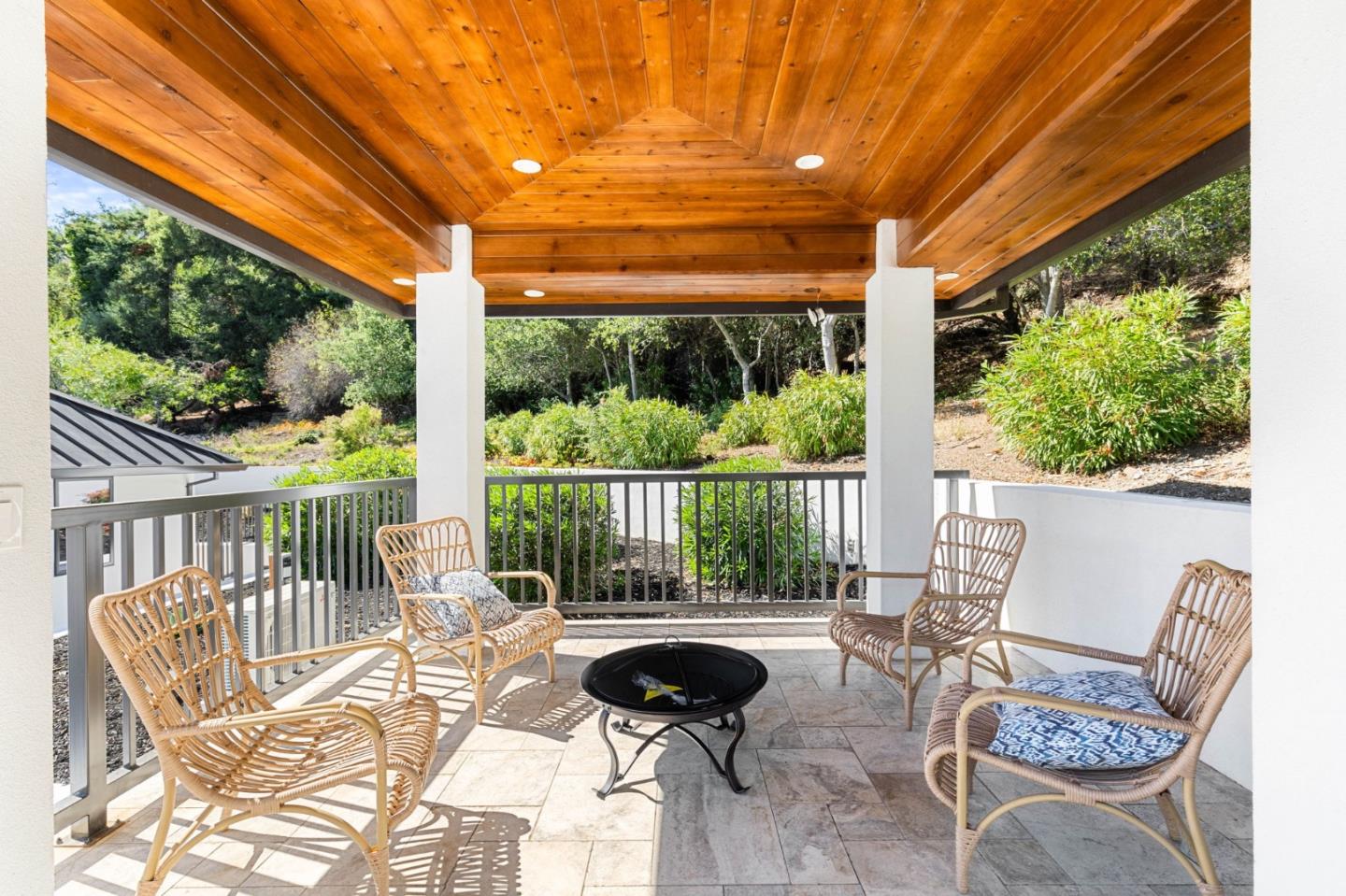 Detail Gallery Image 38 of 69 For 130 Wood Rd, Los Gatos,  CA 95030 - 6 Beds | 5/1 Baths