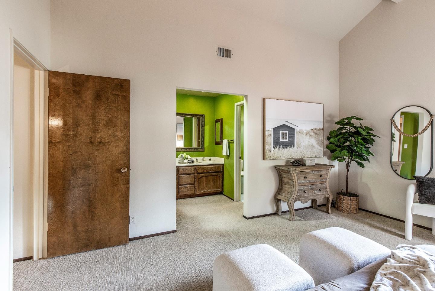 Detail Gallery Image 19 of 31 For 4815 Capistrano Ave, San Jose,  CA 95129 - 3 Beds | 2/1 Baths