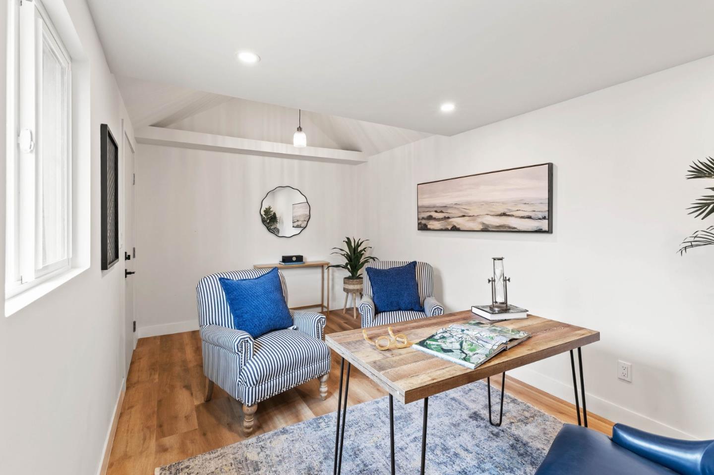 Detail Gallery Image 25 of 31 For 21476 Orange Ave, Castro Valley,  CA 94546 - 3 Beds | 2/1 Baths