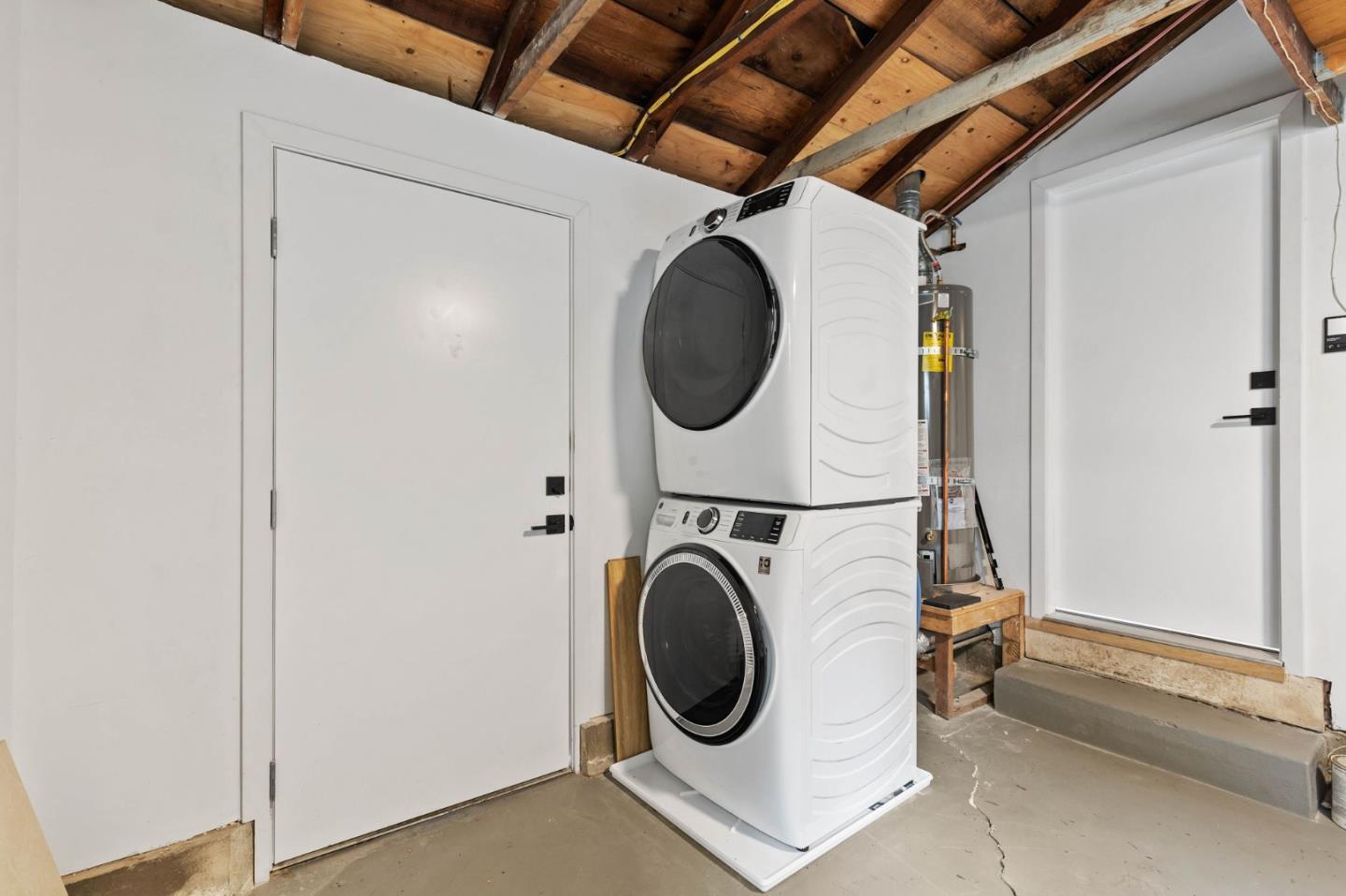 Detail Gallery Image 27 of 31 For 21476 Orange Ave, Castro Valley,  CA 94546 - 3 Beds | 2/1 Baths