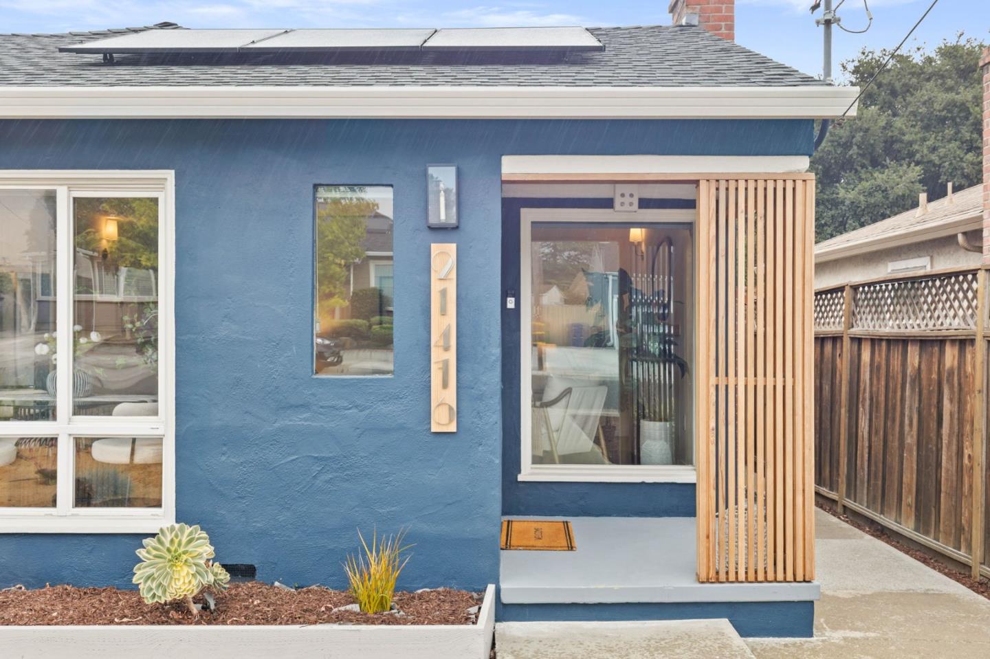 Detail Gallery Image 3 of 31 For 21476 Orange Ave, Castro Valley,  CA 94546 - 3 Beds | 2/1 Baths