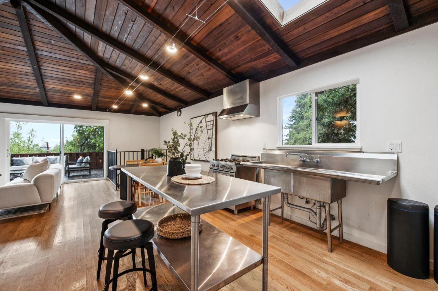 Detail Gallery Image 13 of 45 For 57 Santa Maria Ave, Portola Valley,  CA 94028 - 2 Beds | 2 Baths