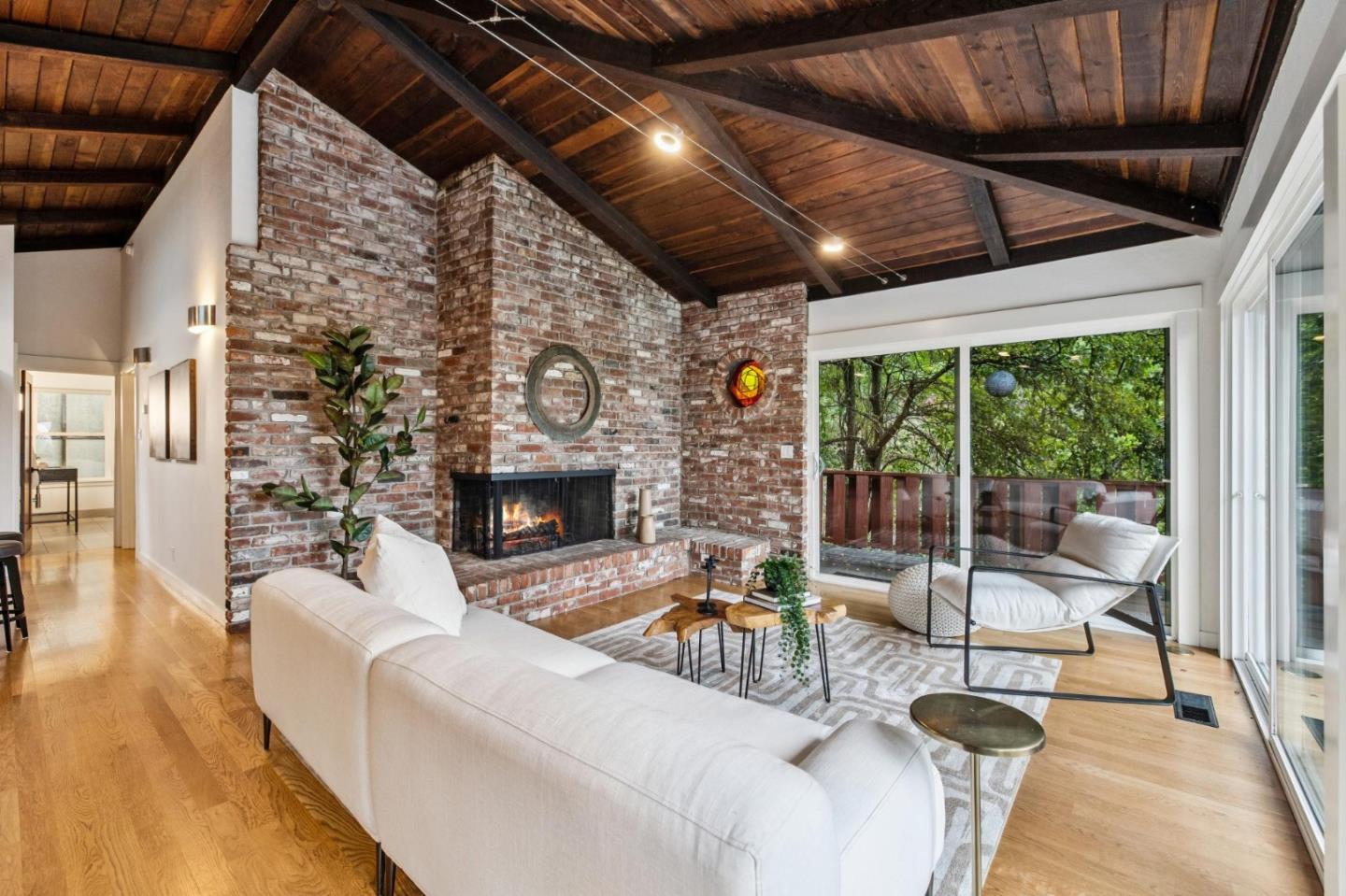 Detail Gallery Image 9 of 45 For 57 Santa Maria Ave, Portola Valley,  CA 94028 - 2 Beds | 2 Baths