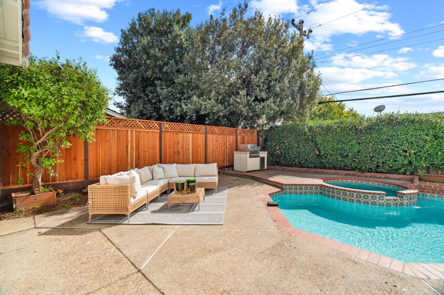 Detail Gallery Image 27 of 30 For 4736 Westmont Ave, Campbell,  CA 95008 - 4 Beds | 2 Baths