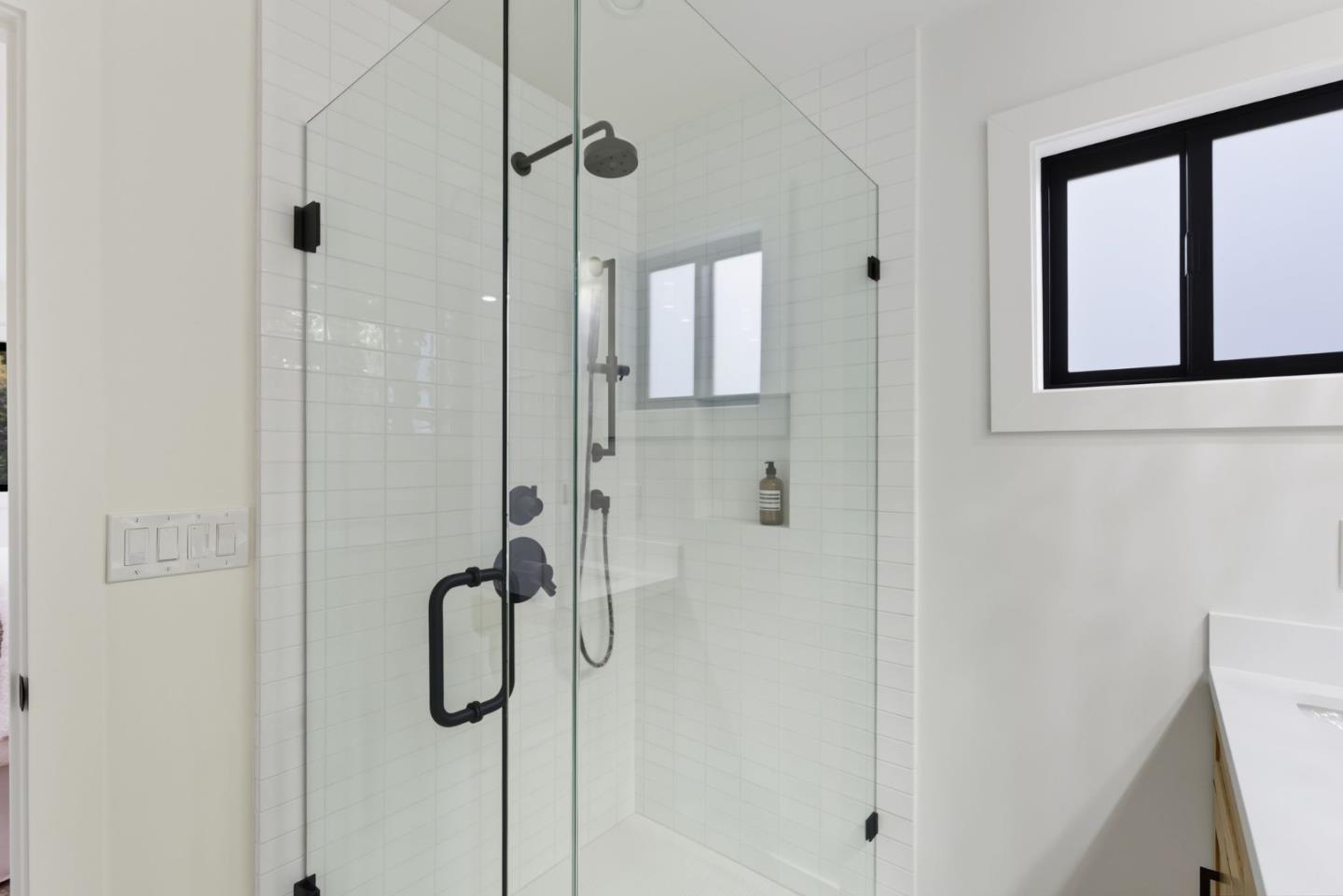 Detail Gallery Image 25 of 46 For 2766 Carolina Ave, Redwood City,  CA 94061 - 4 Beds | 3 Baths