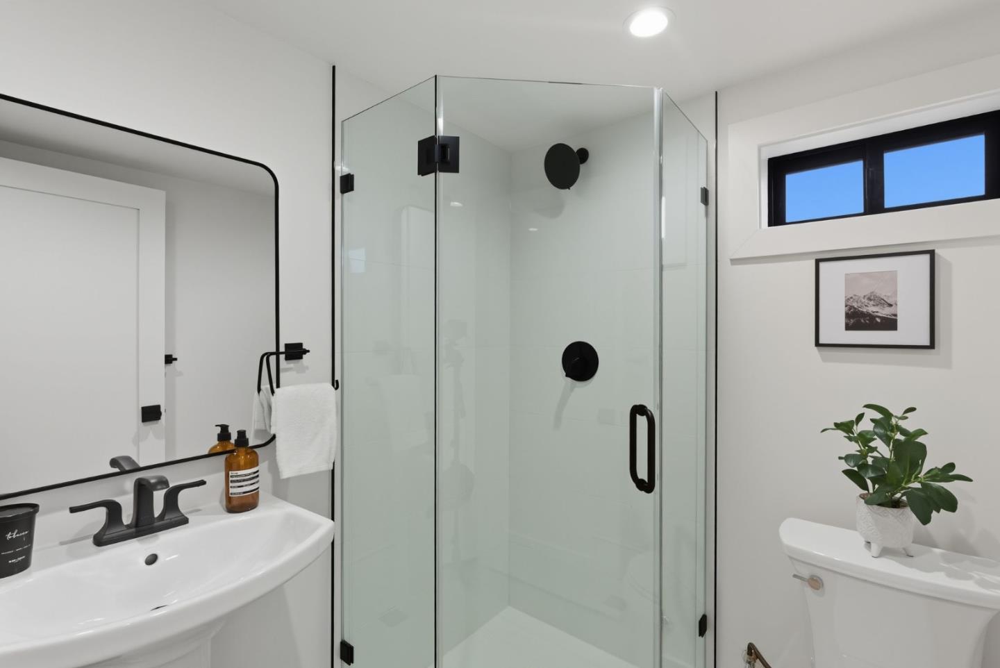 Detail Gallery Image 27 of 46 For 2766 Carolina Ave, Redwood City,  CA 94061 - 4 Beds | 3 Baths