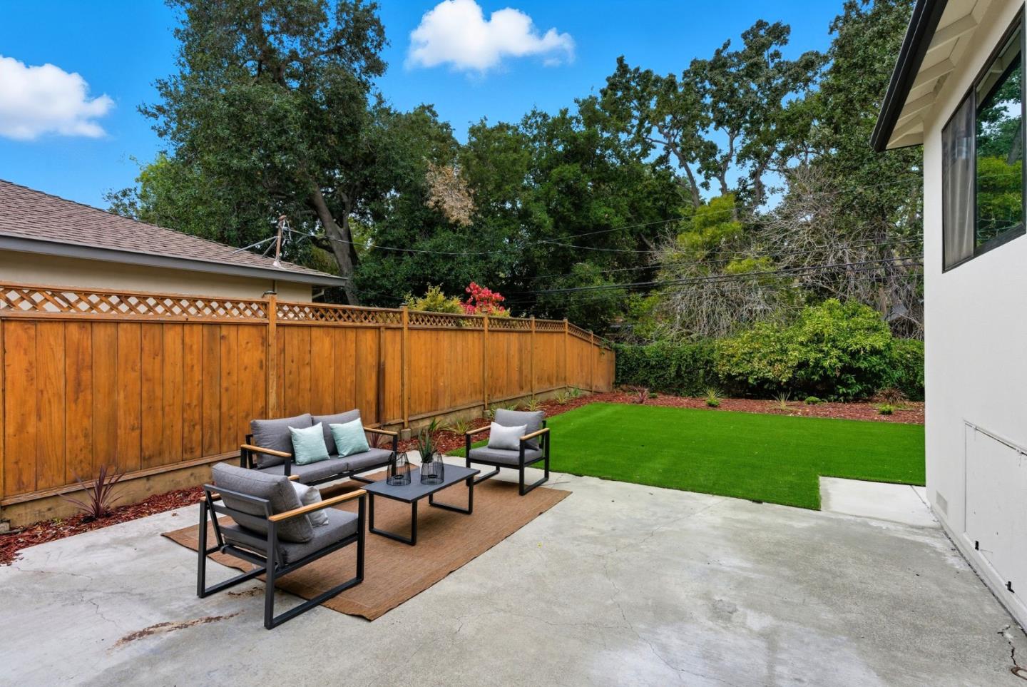 Detail Gallery Image 29 of 46 For 2766 Carolina Ave, Redwood City,  CA 94061 - 4 Beds | 3 Baths