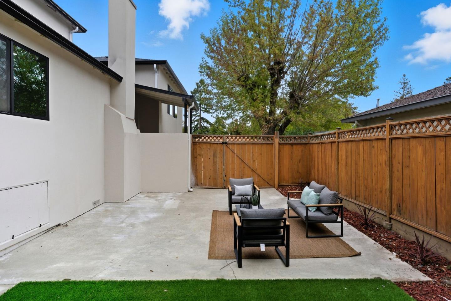 Detail Gallery Image 31 of 46 For 2766 Carolina Ave, Redwood City,  CA 94061 - 4 Beds | 3 Baths