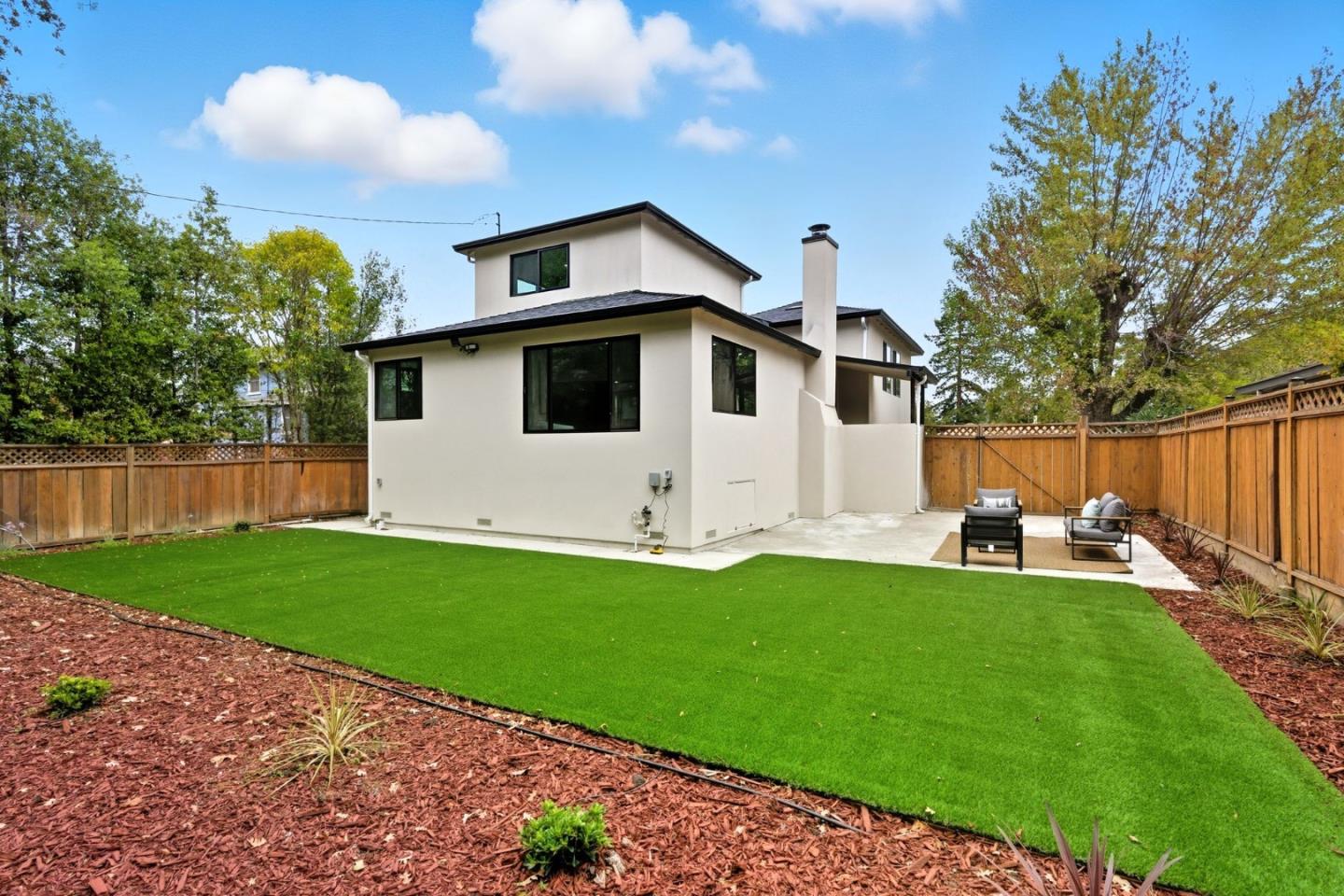 Detail Gallery Image 33 of 46 For 2766 Carolina Ave, Redwood City,  CA 94061 - 4 Beds | 3 Baths