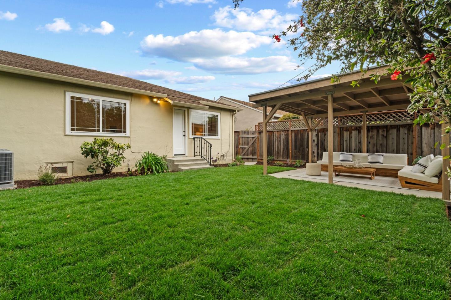 Detail Gallery Image 51 of 69 For 2475 Fernwood Ave, San Jose,  CA 95128 - 3 Beds | 1 Baths