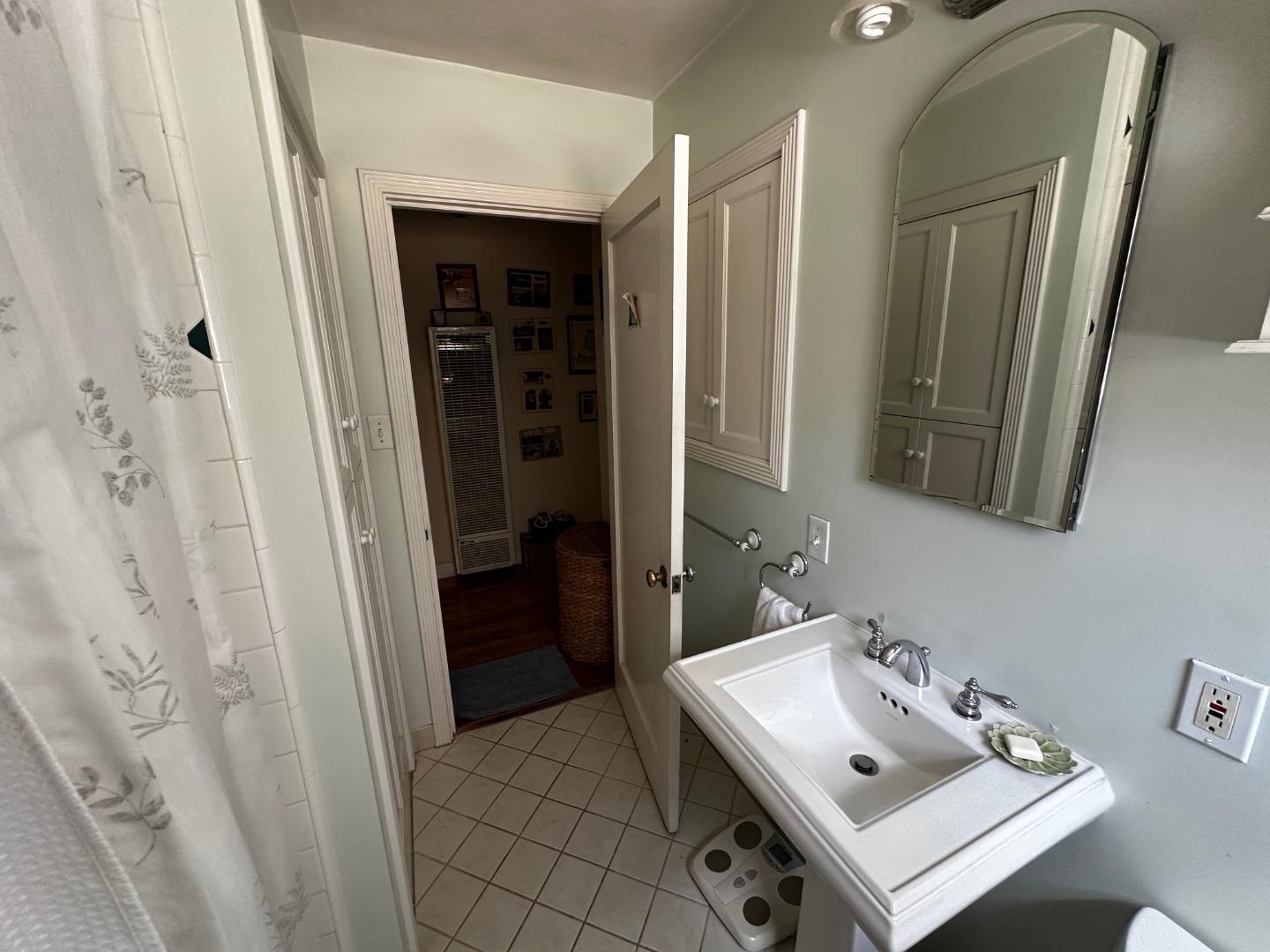 Photo 68