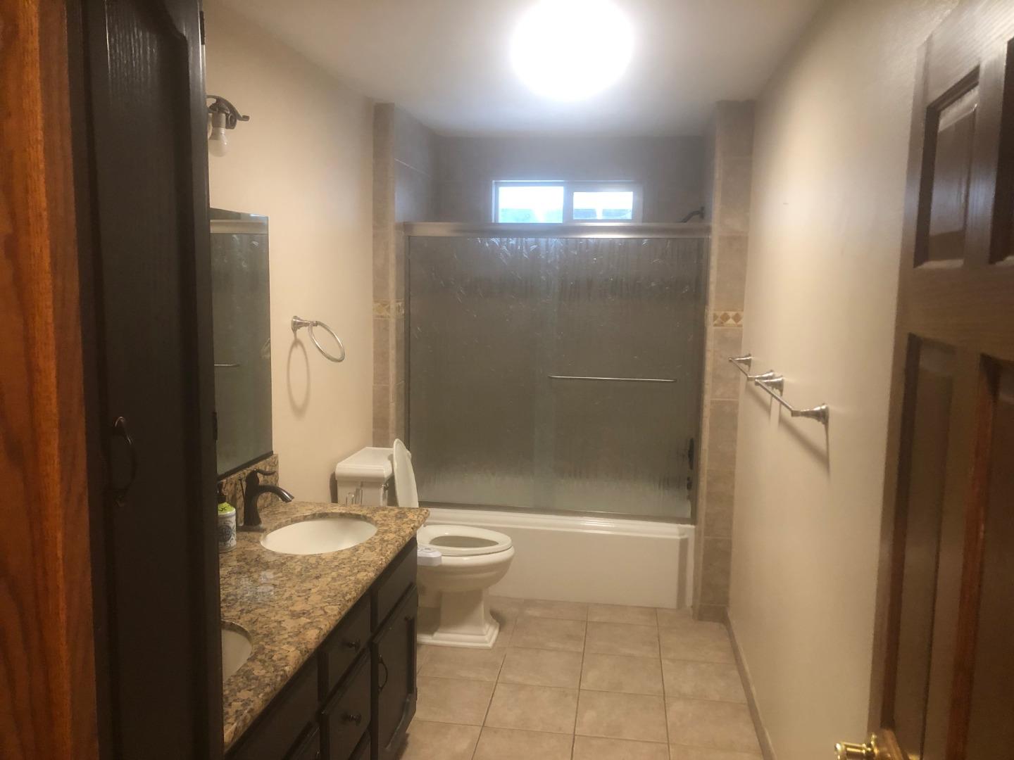 Detail Gallery Image 12 of 13 For 628 Williams Ave, Turlock,  CA 95380 - 4 Beds | 4 Baths