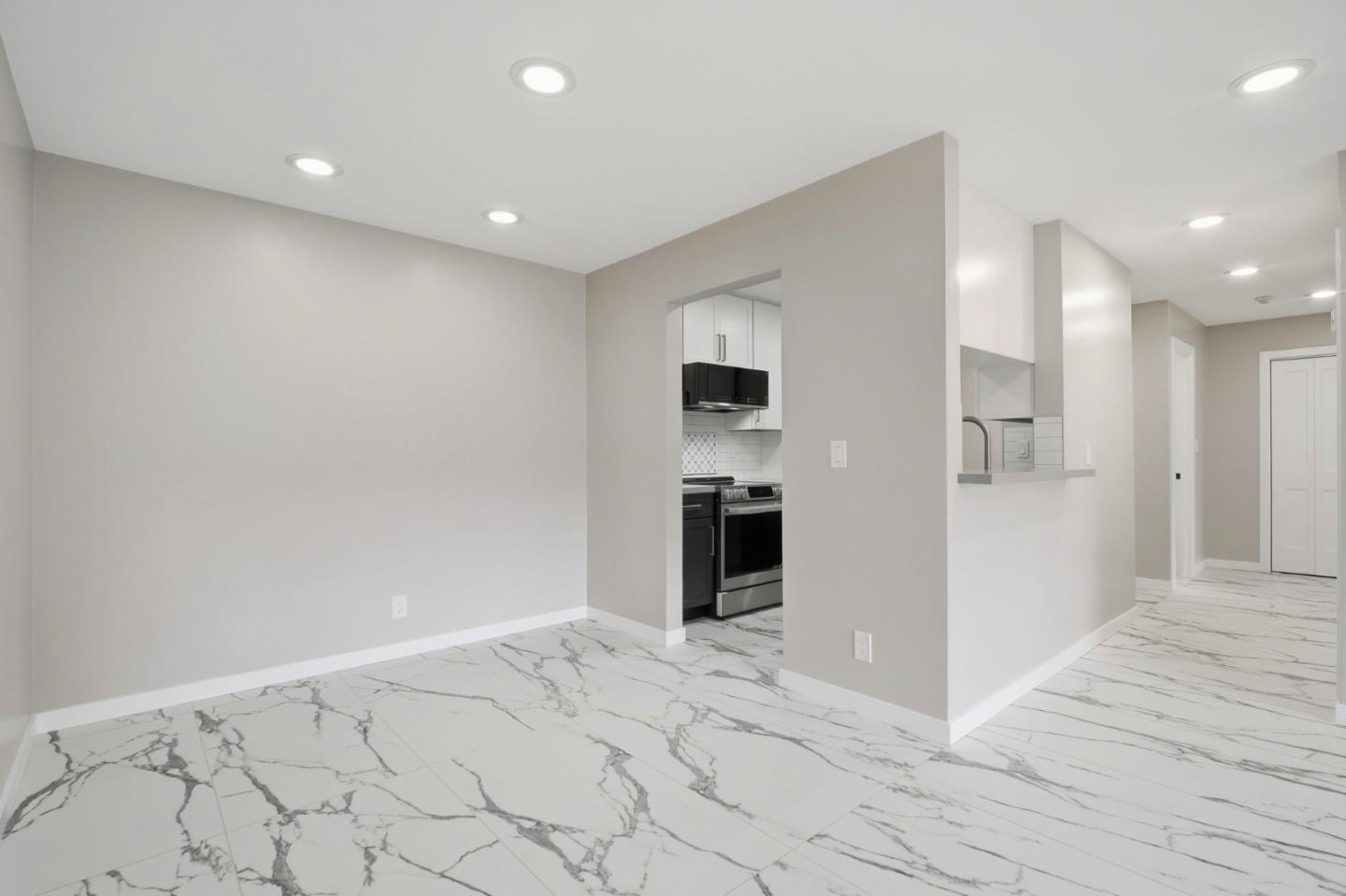 Detail Gallery Image 17 of 45 For 39975 Cedar Blvd #136,  Newark,  CA 94560 - 2 Beds | 2 Baths