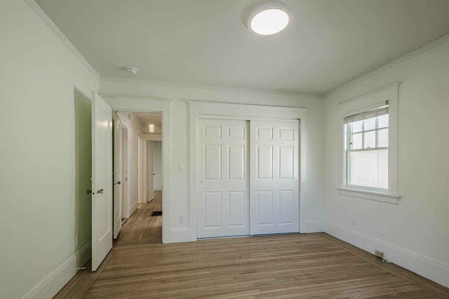Detail Gallery Image 21 of 34 For 1316 Bernal Ave, Burlingame,  CA 94010 - 2 Beds | 1/1 Baths