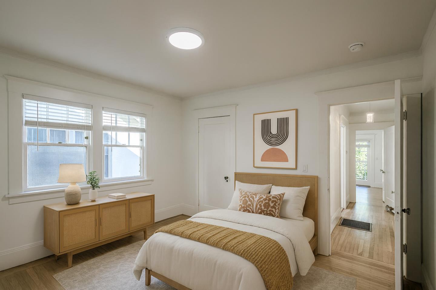Detail Gallery Image 22 of 34 For 1316 Bernal Ave, Burlingame,  CA 94010 - 2 Beds | 1/1 Baths