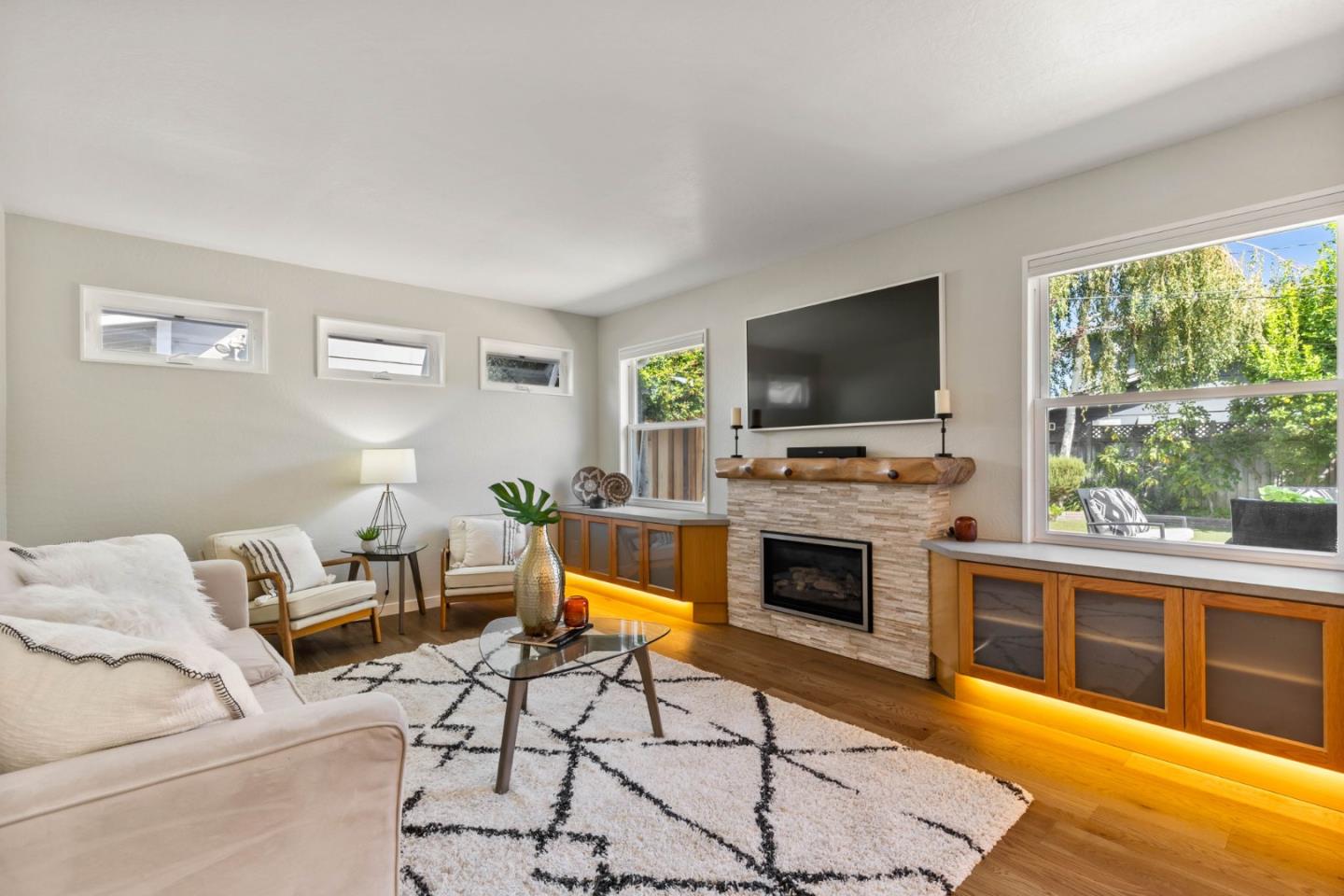 Detail Gallery Image 11 of 36 For 2772 Quinto Way, San Jose,  CA 95124 - 4 Beds | 2 Baths