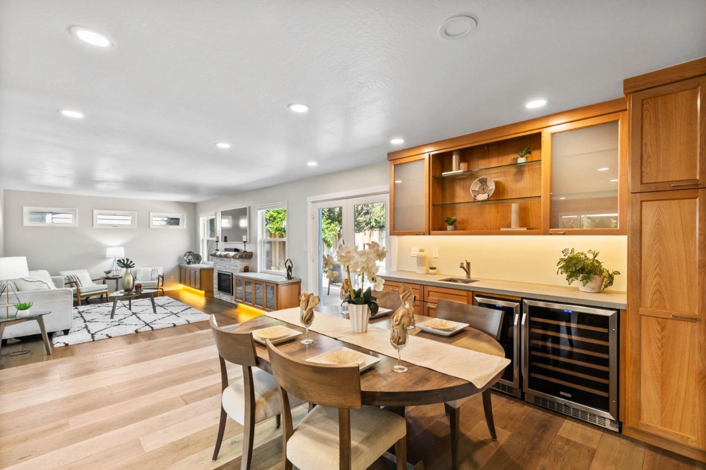 Detail Gallery Image 5 of 36 For 2772 Quinto Way, San Jose,  CA 95124 - 4 Beds | 2 Baths