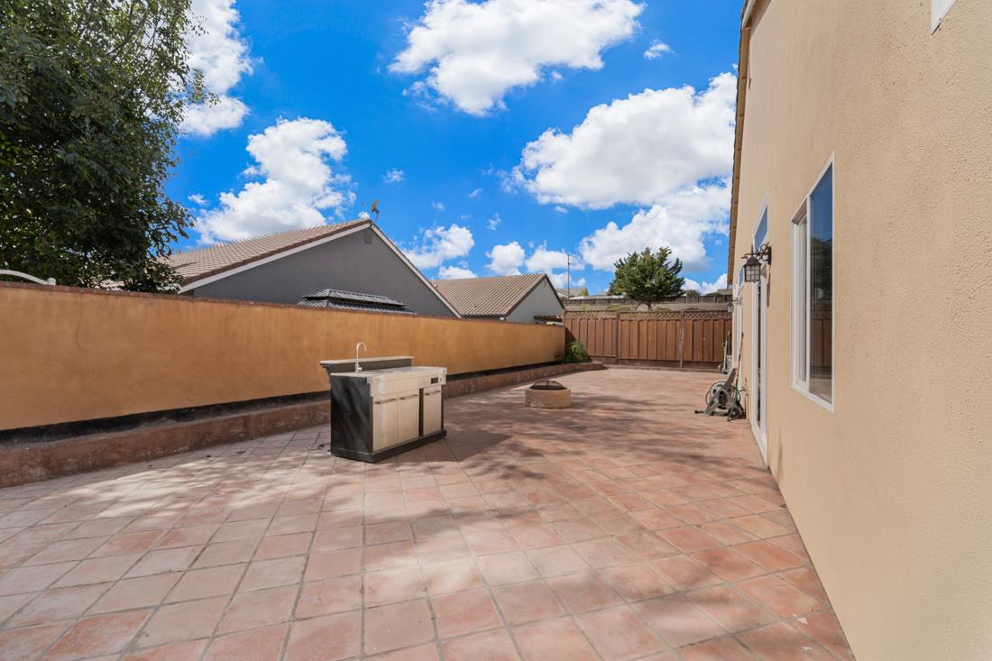 Detail Gallery Image 26 of 33 For 15 Stony Brook Cir, Salinas,  CA 93906 - 4 Beds | 3 Baths