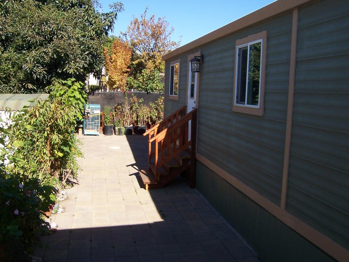 Detail Gallery Image 10 of 14 For 255 E. Bolivar St #6,  Salinas,  CA 93906 - 2 Beds | 1 Baths