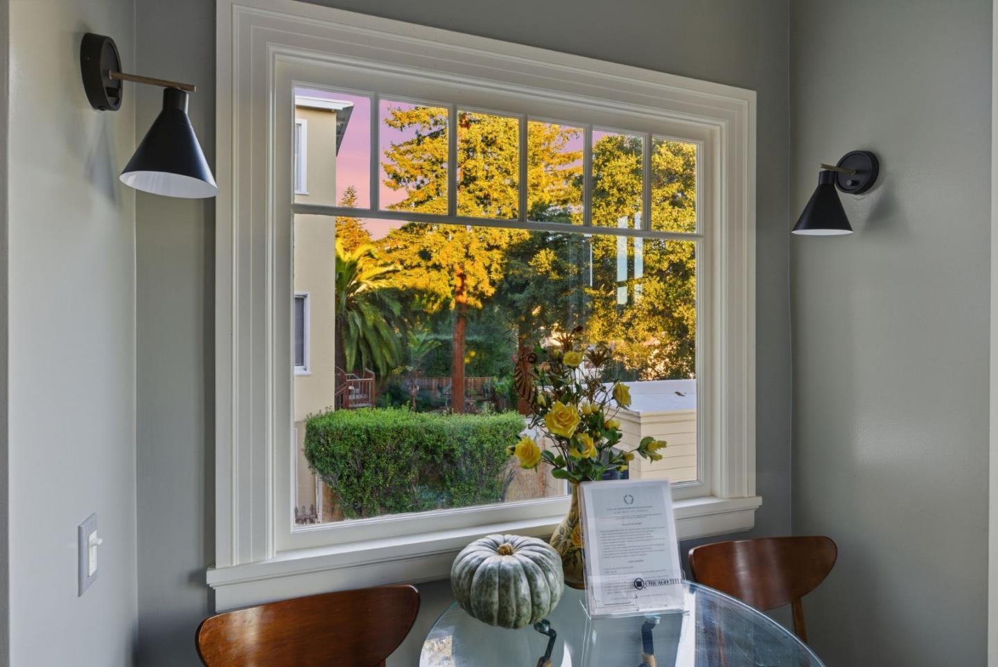 Detail Gallery Image 9 of 36 For 240 Wildwood Ave, Piedmont,  CA 94610 - 3 Beds | 2 Baths