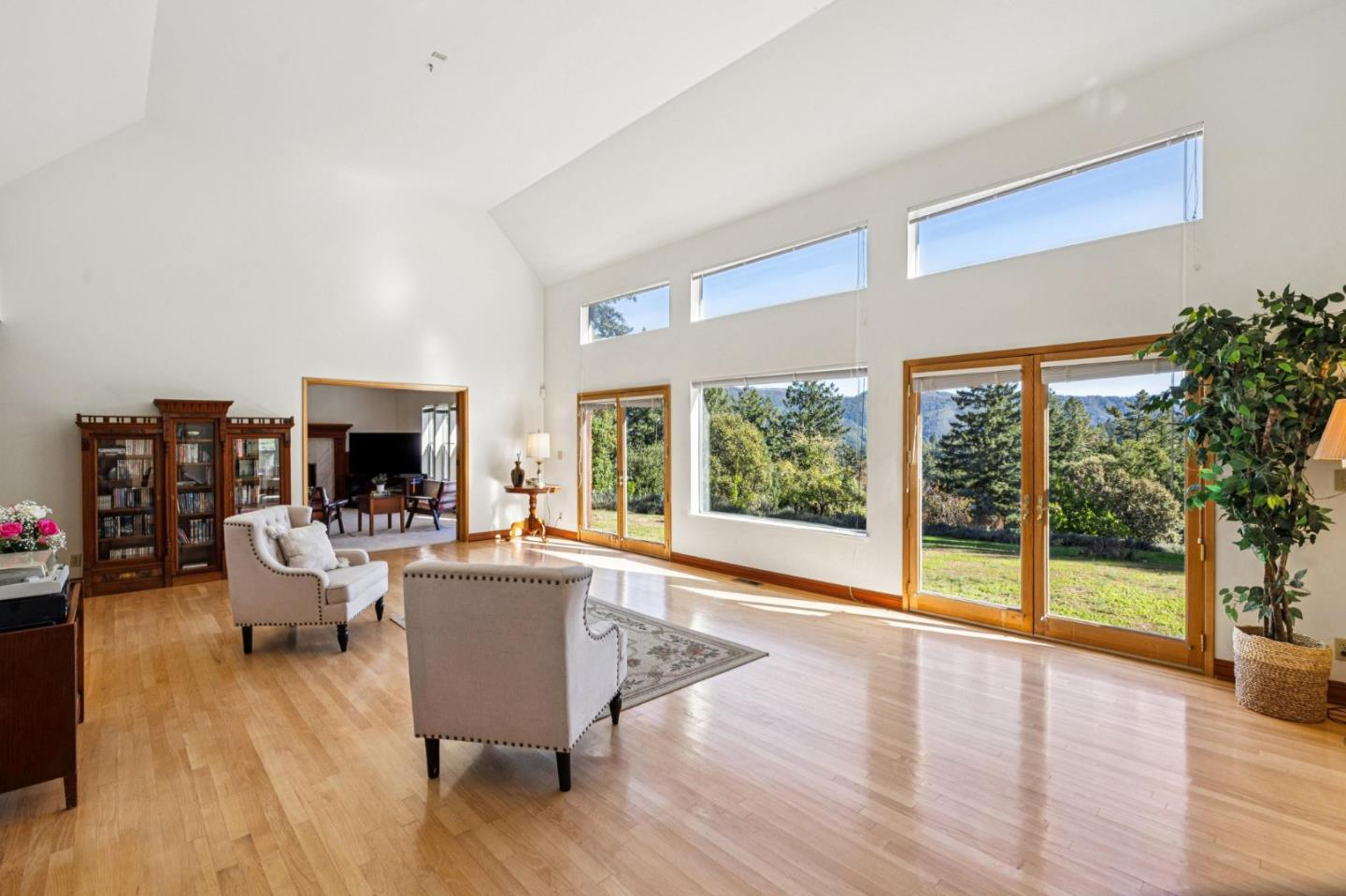 Detail Gallery Image 21 of 72 For 24595 Skyland Rd, Los Gatos,  CA 95033 - 4 Beds | 3/1 Baths