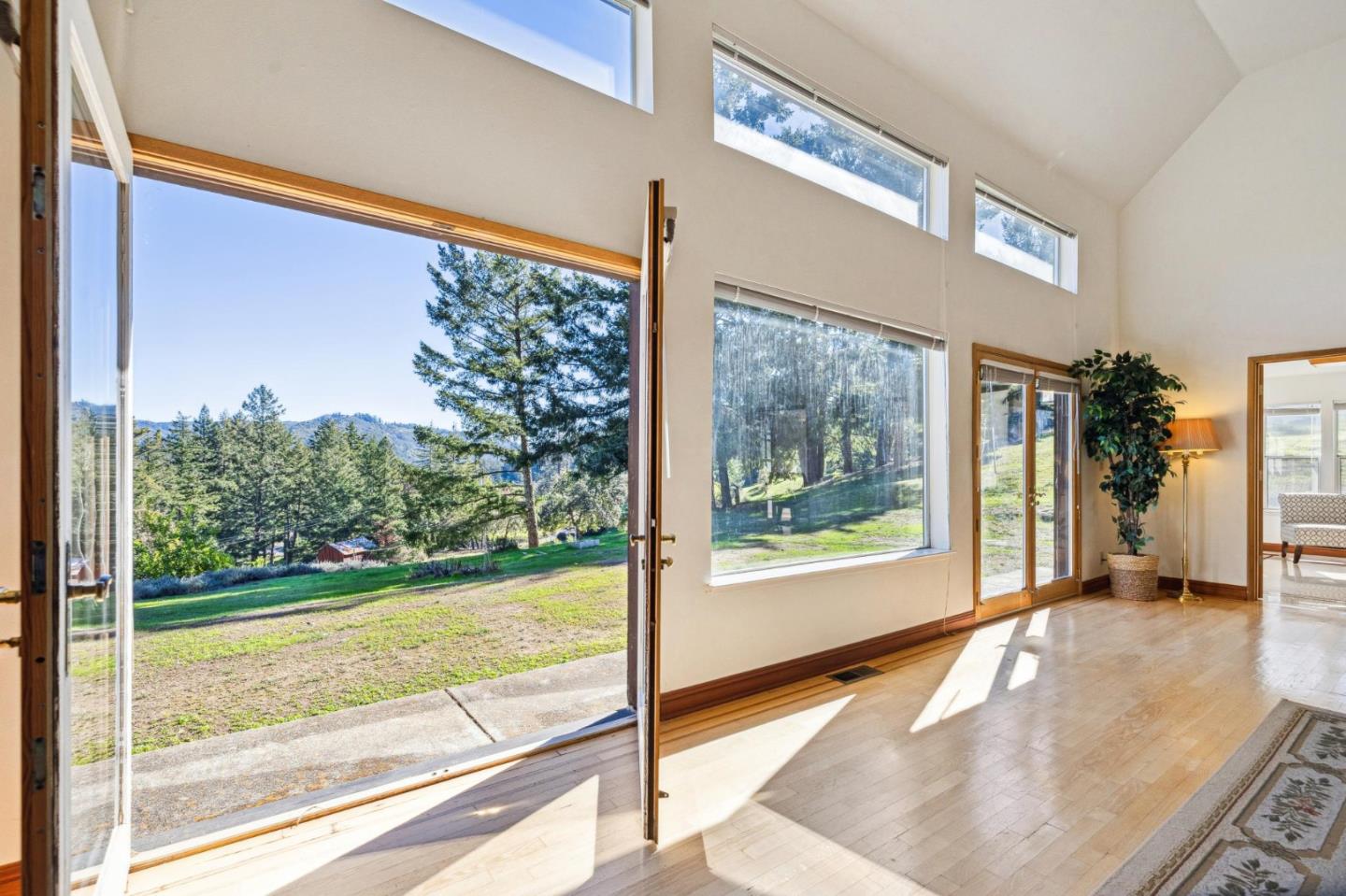 Detail Gallery Image 28 of 72 For 24595 Skyland Rd, Los Gatos,  CA 95033 - 4 Beds | 3/1 Baths