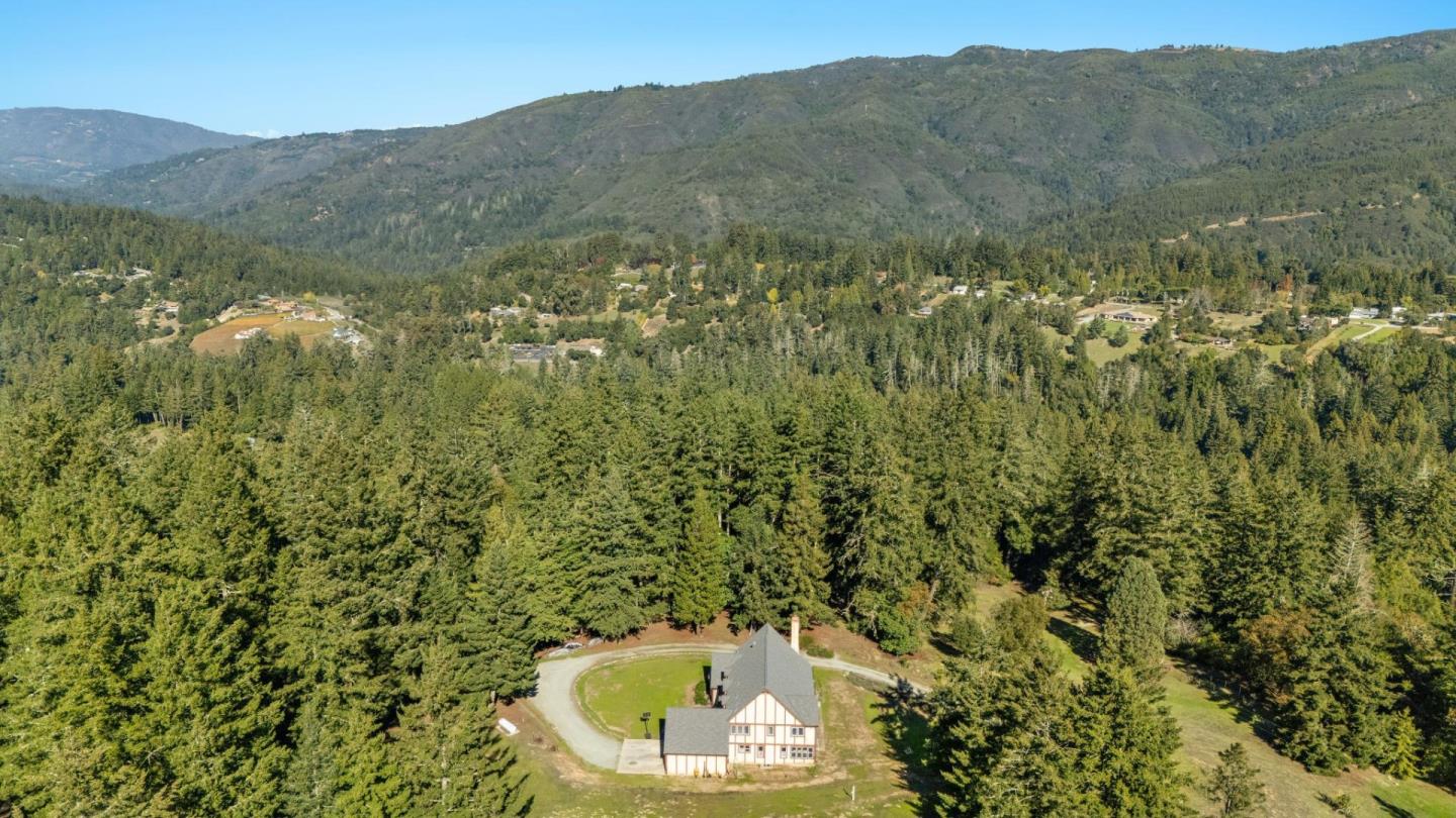 24595 Skyland Road, Los Gatos, CA, 95033