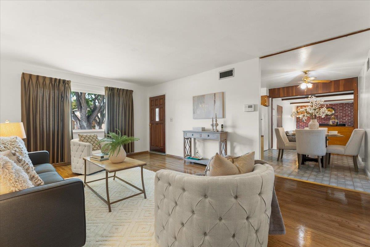 Detail Gallery Image 7 of 22 For 386 Heath St, Milpitas,  CA 95035 - 4 Beds | 2 Baths