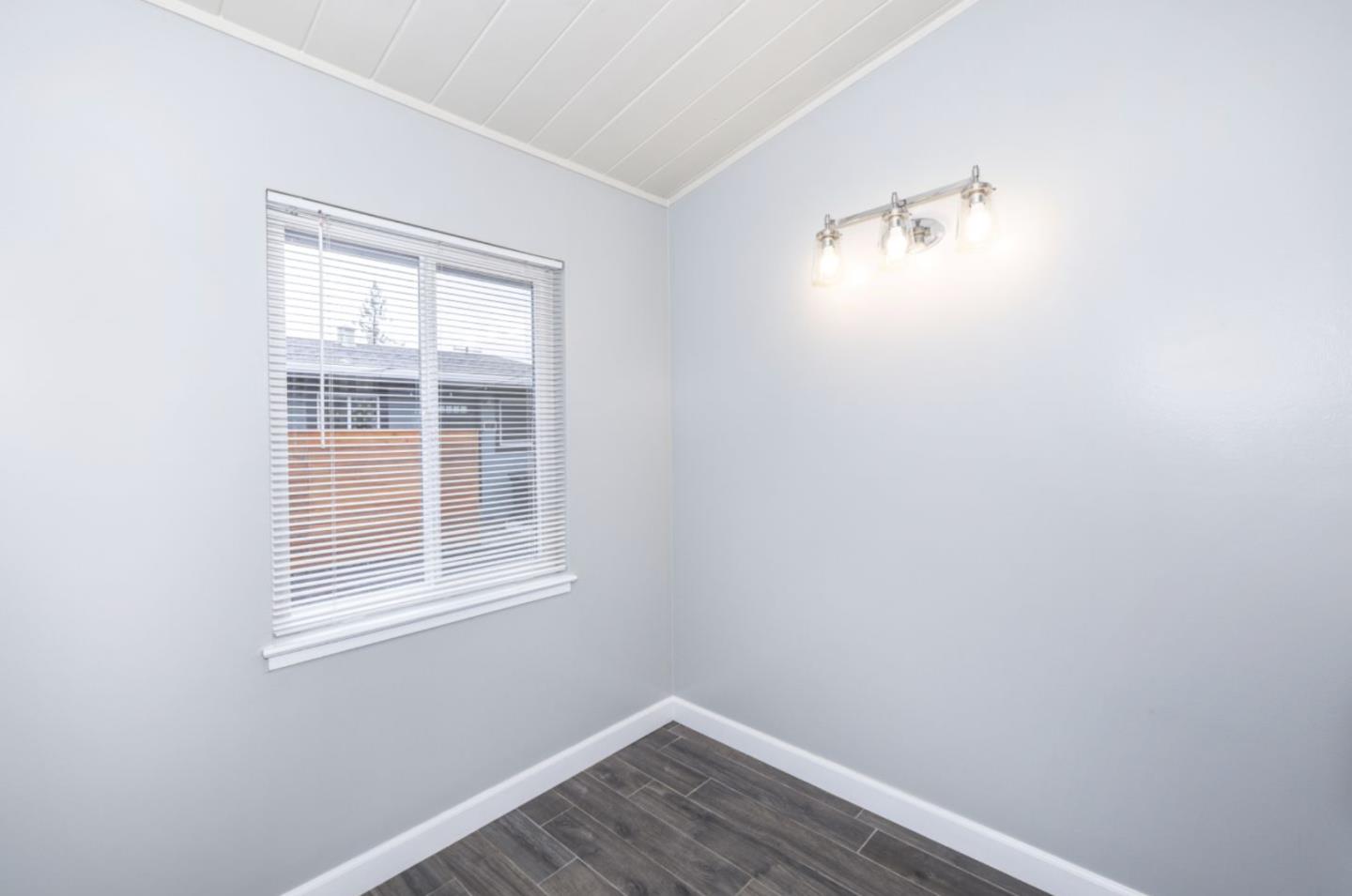 Detail Gallery Image 15 of 30 For 3213-17 Alma St, Palo Alto,  CA 94306 - – Beds | – Baths