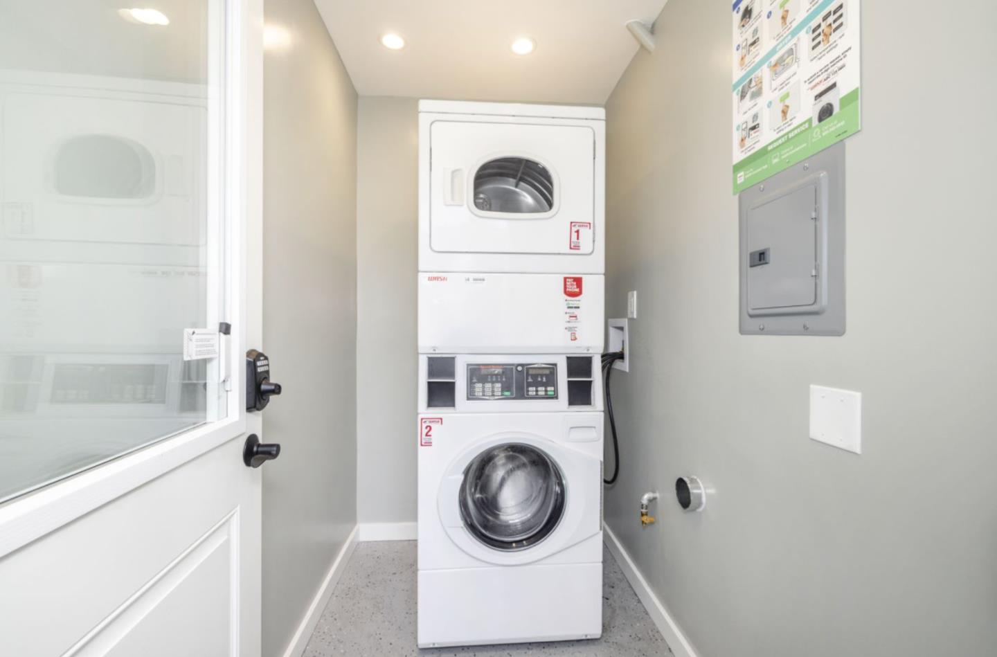 Detail Gallery Image 29 of 30 For 3213-17 Alma St, Palo Alto,  CA 94306 - – Beds | – Baths