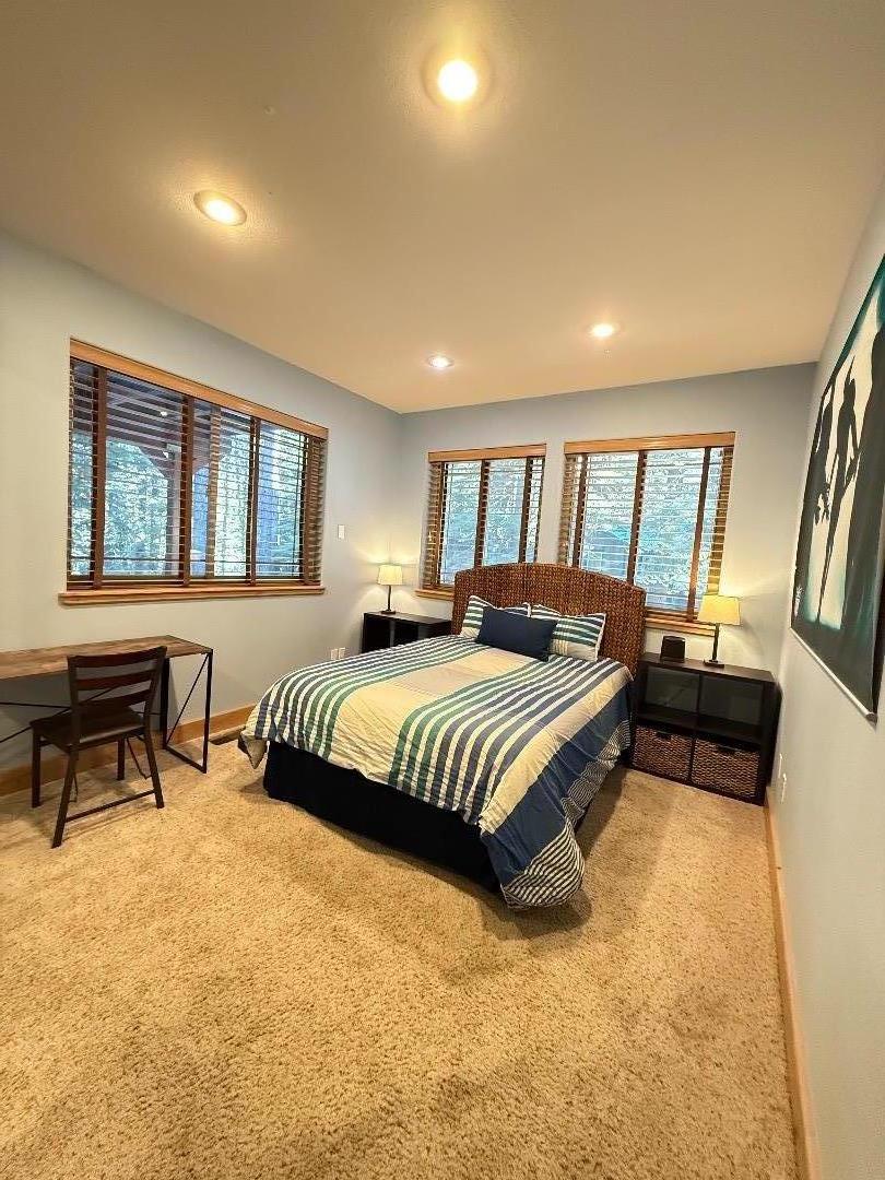 Detail Gallery Image 21 of 31 For 1528 Chippewa St, South Lake Tahoe,  CA 96150 - 5 Beds | 3 Baths