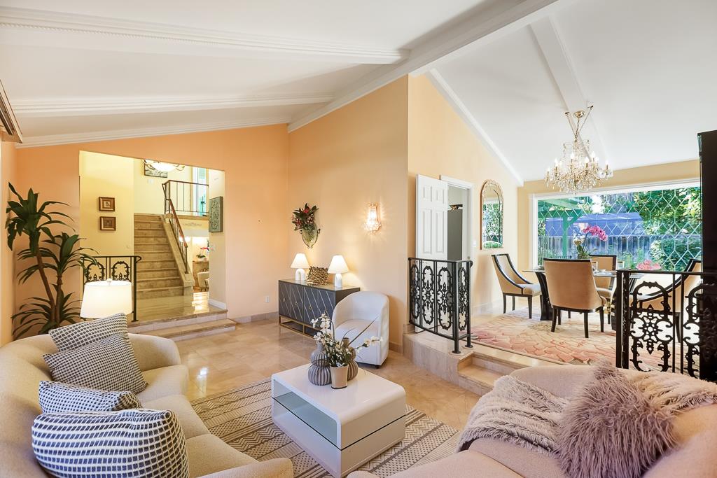 Detail Gallery Image 14 of 117 For 5459 Entrada Cedros, San Jose,  CA 95123 - 4 Beds | 3 Baths