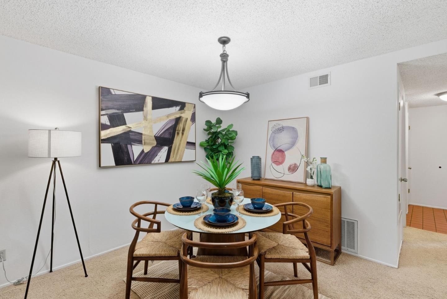 Detail Gallery Image 7 of 27 For 1123 San Ramon Valley Blvd, Danville,  CA 94526 - 3 Beds | 2/1 Baths